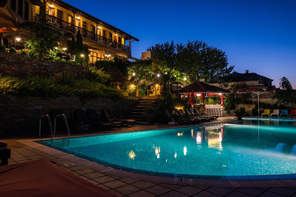 Chiflika Family Hotel Асеновград Екстер'єр фото