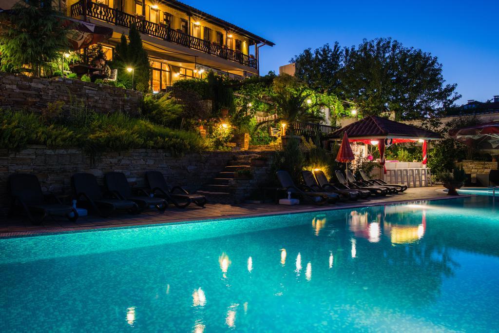 Chiflika Family Hotel Асеновград Екстер'єр фото